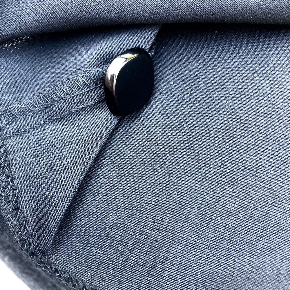 Button pencil skirt - Picture 6 of 7